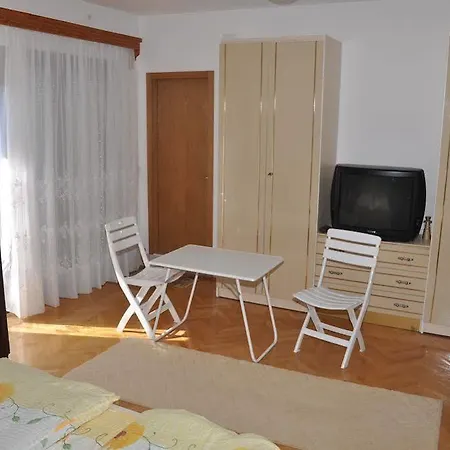 Damaja Hotel 2*